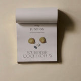 ［Pre-Order] Moon Calendar 2027 揭頁式月相曆